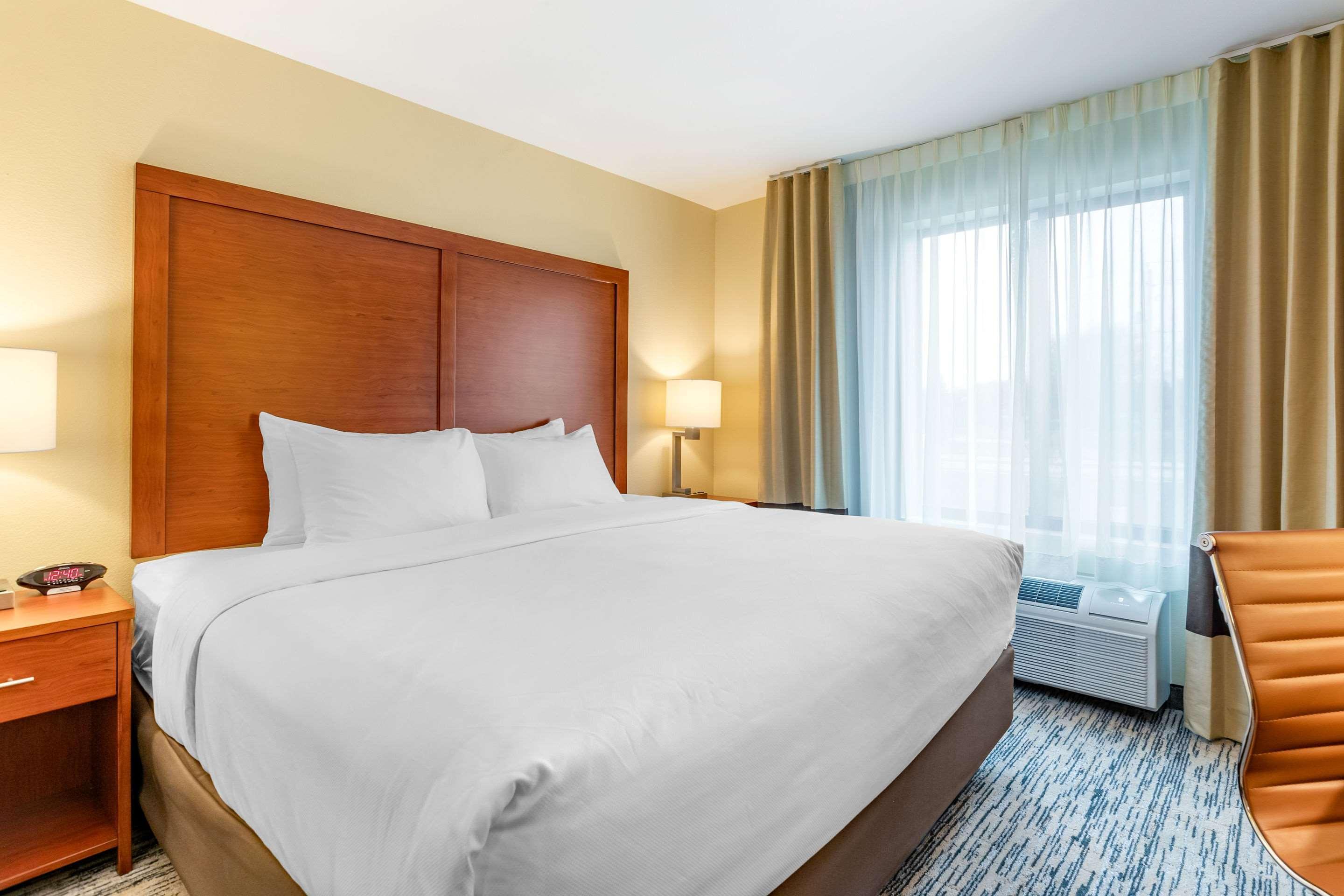 Comfort Inn & Suites West Des Moines Buitenkant foto
